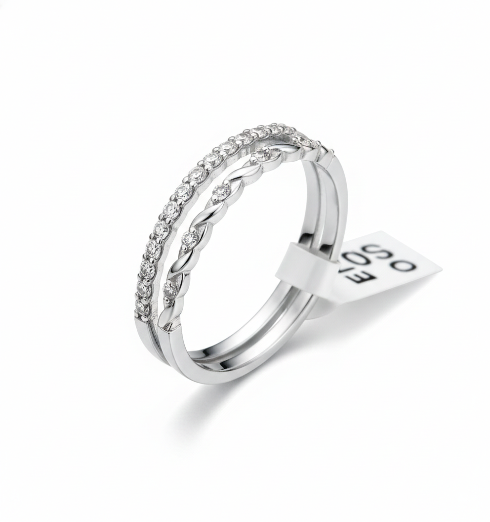 Delicate Silver Band Ring