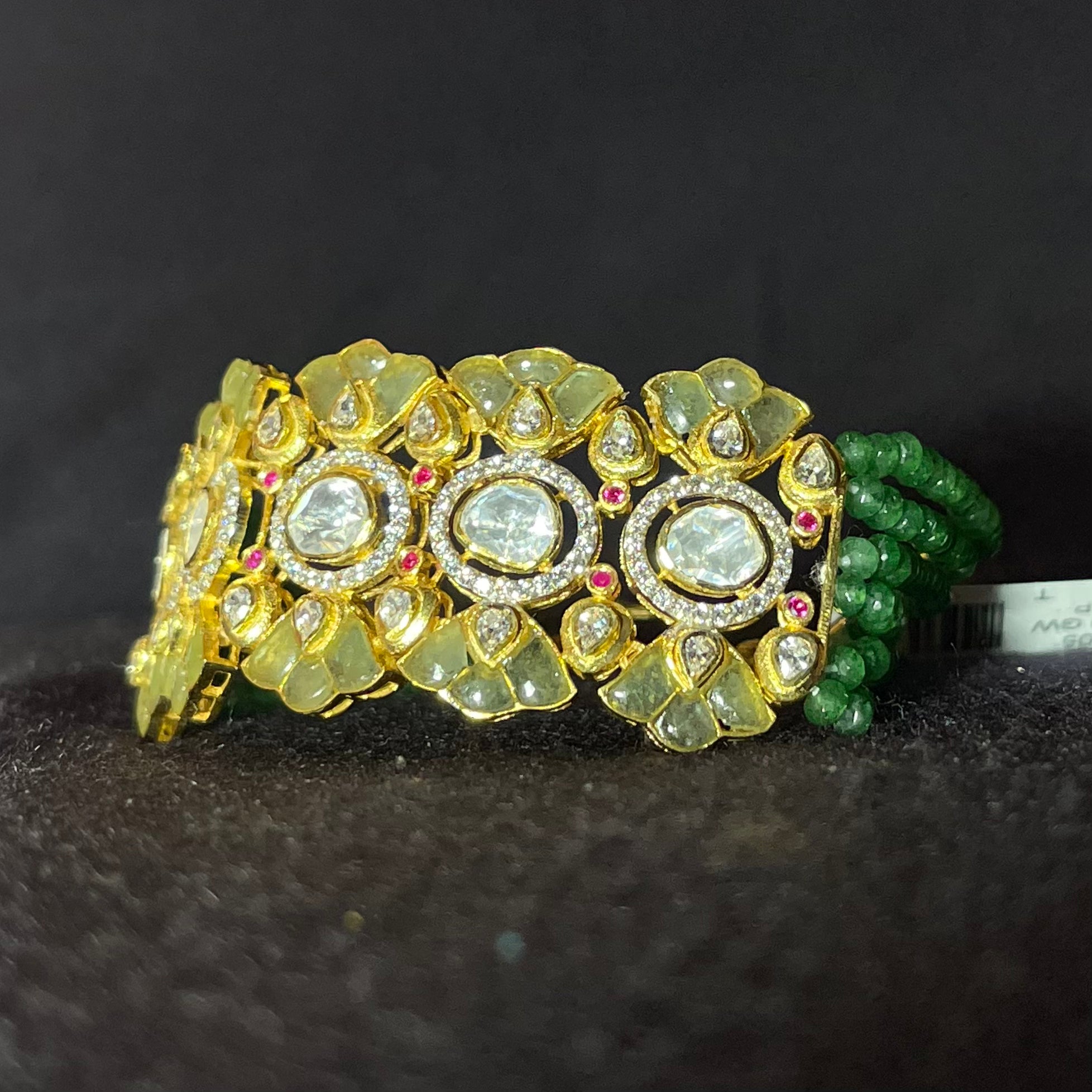 Royal Emerald Beaded Kundan Bracelet