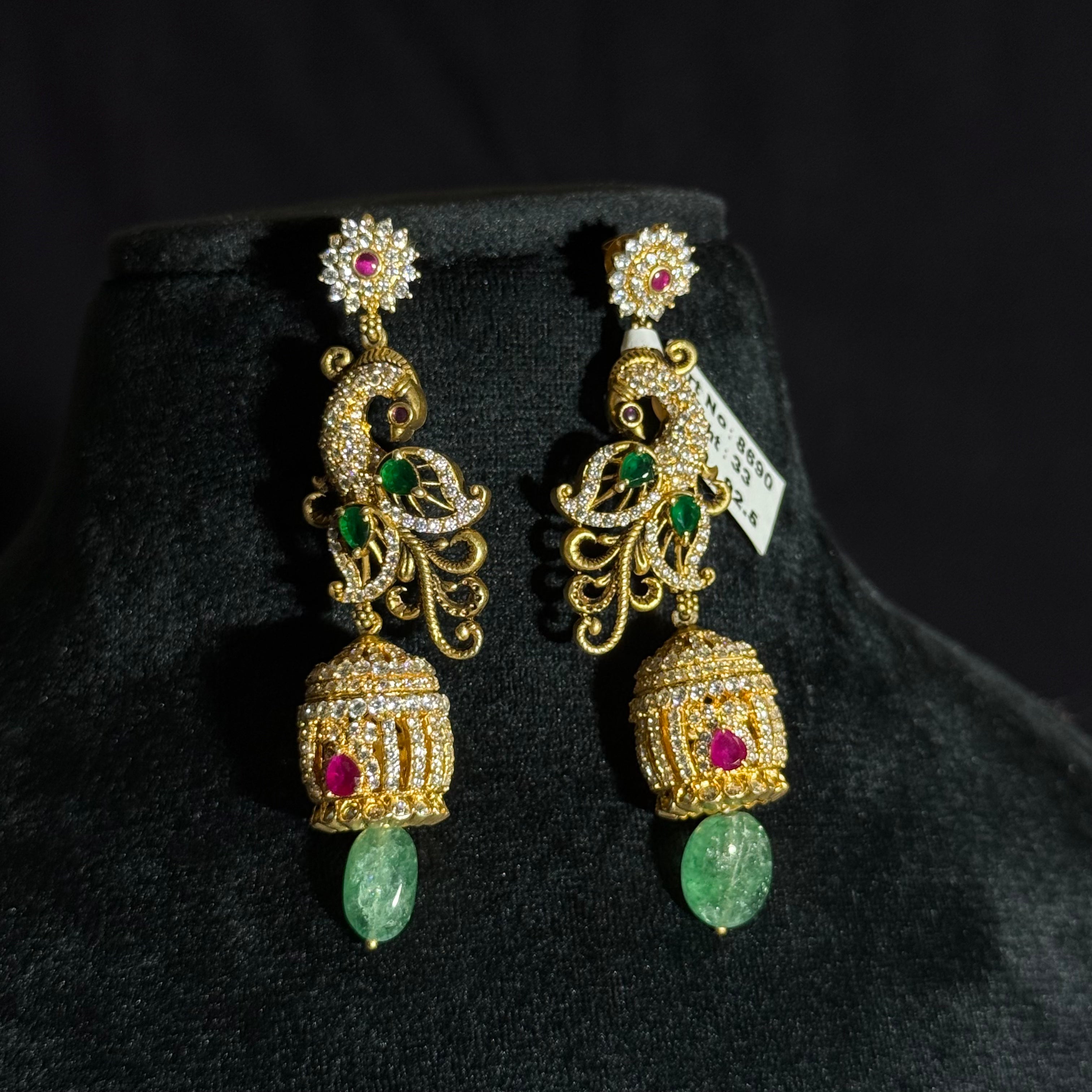 Graceful Traditional Drop Earrings in Original Silver