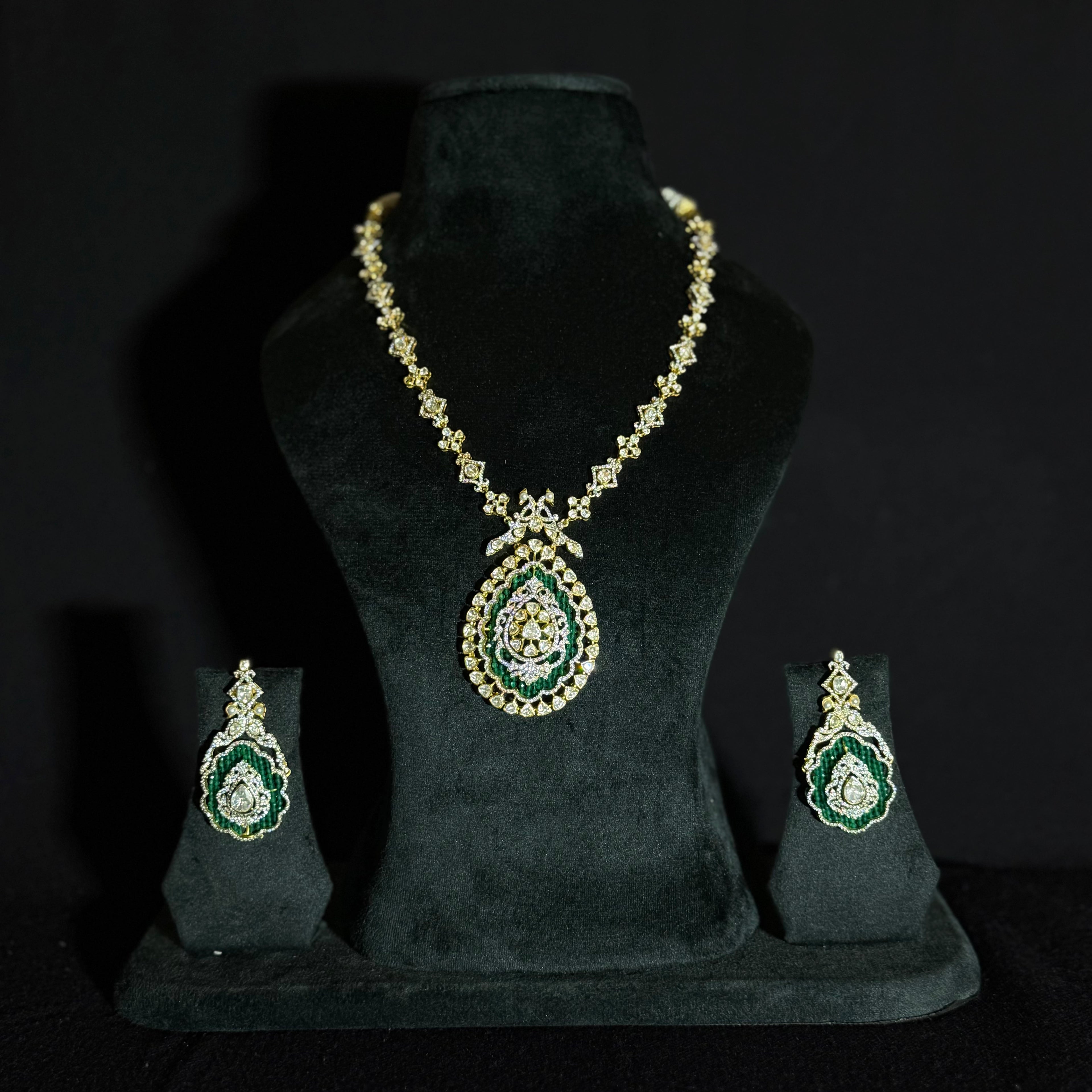 Royal Emerald-Style CZ Necklace Set