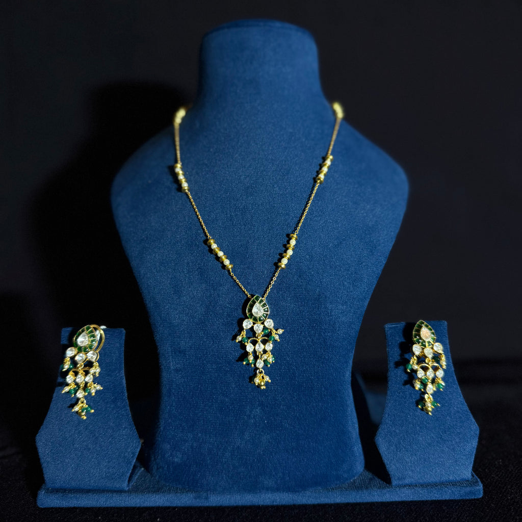 Silver Base Polished Necklace Set with Green Stone Detailing