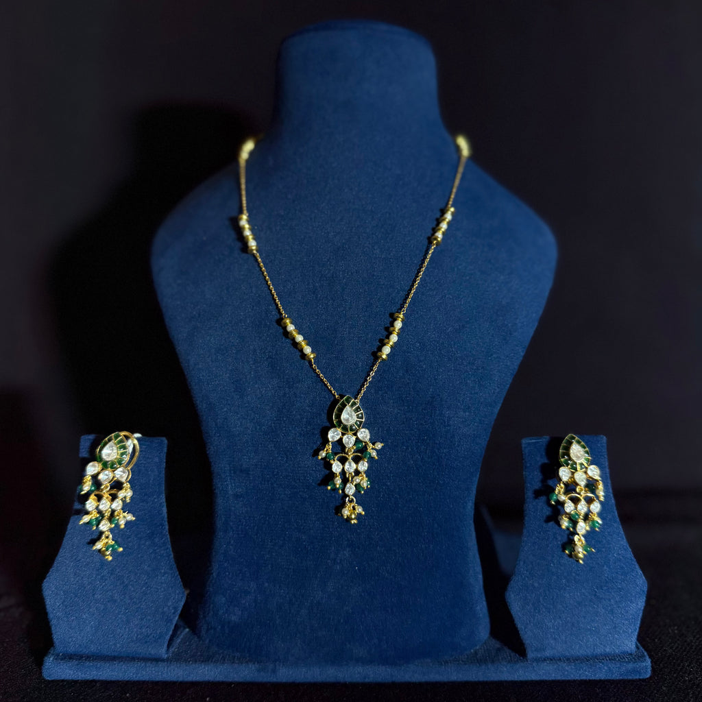 Silver Base Polished Necklace Set with Green Stone Detailing