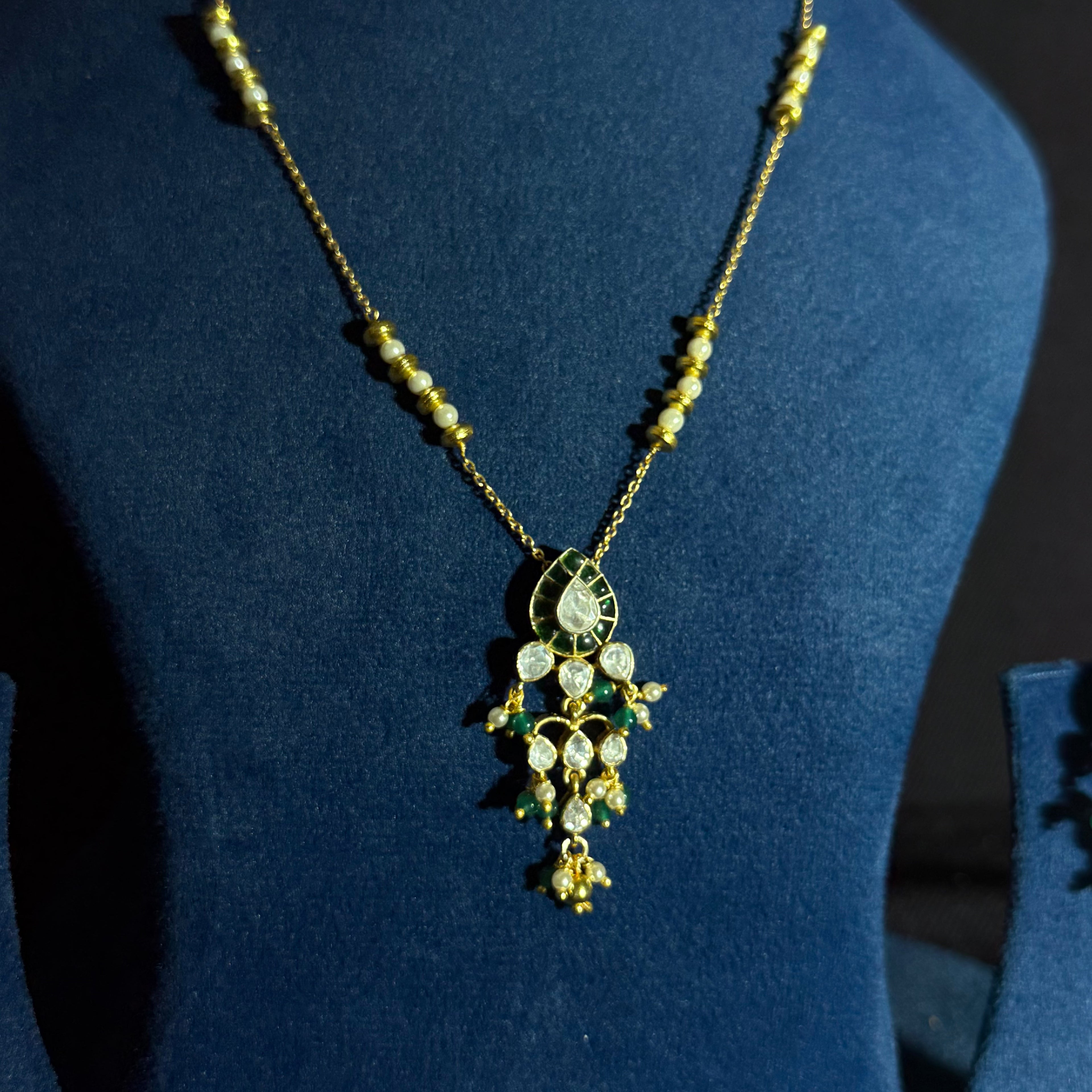 Silver Base Polished Necklace Set with Green Stone Detailing