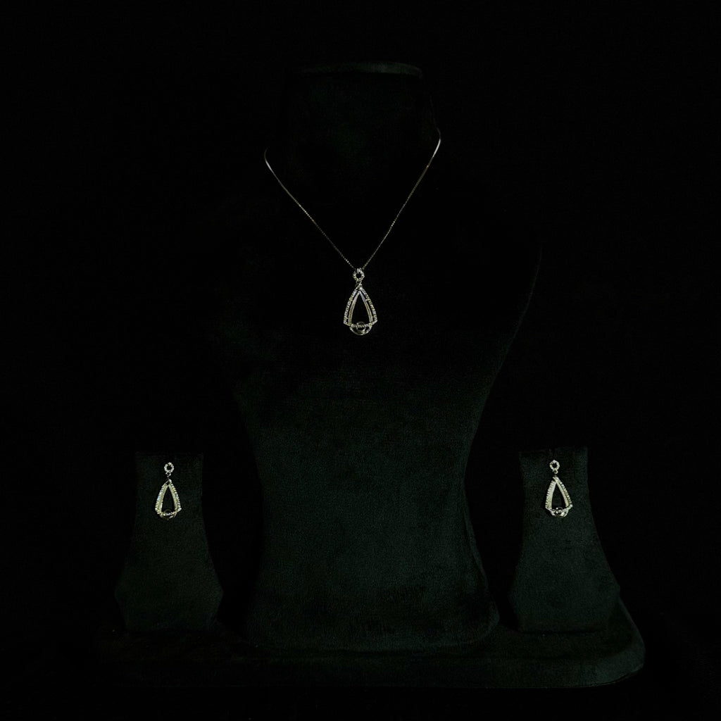 Elegant Teardrop Silver Pendant Set
