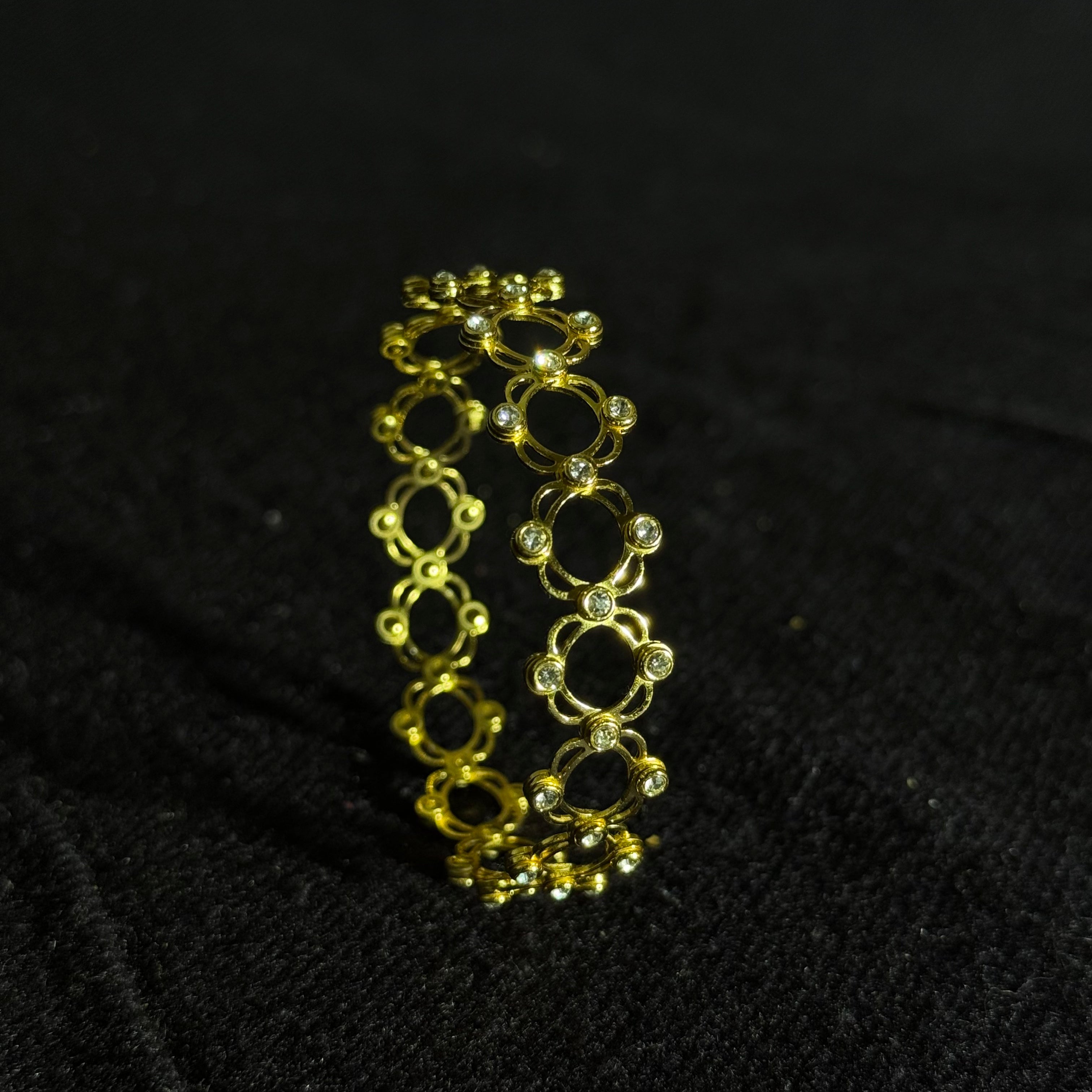 Golden Circle Diamond-Style Bracelet Ring