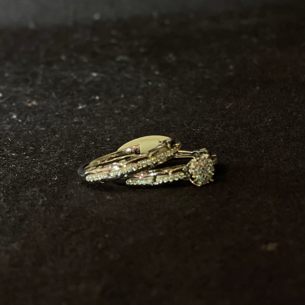 Elegant Silver Stone Ring