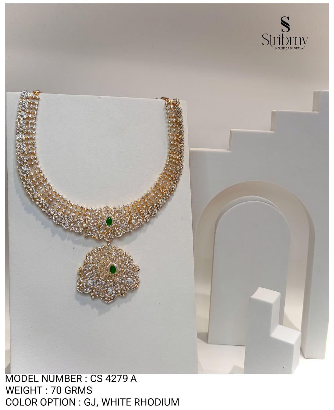 Stribmy CS 4279 A Elegant Stud Earrings