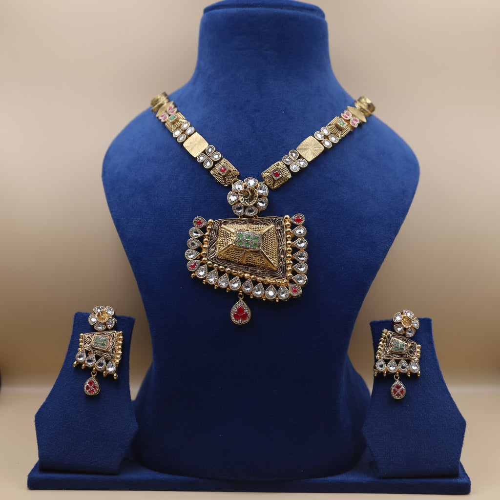 Necklaces for Women NCL282